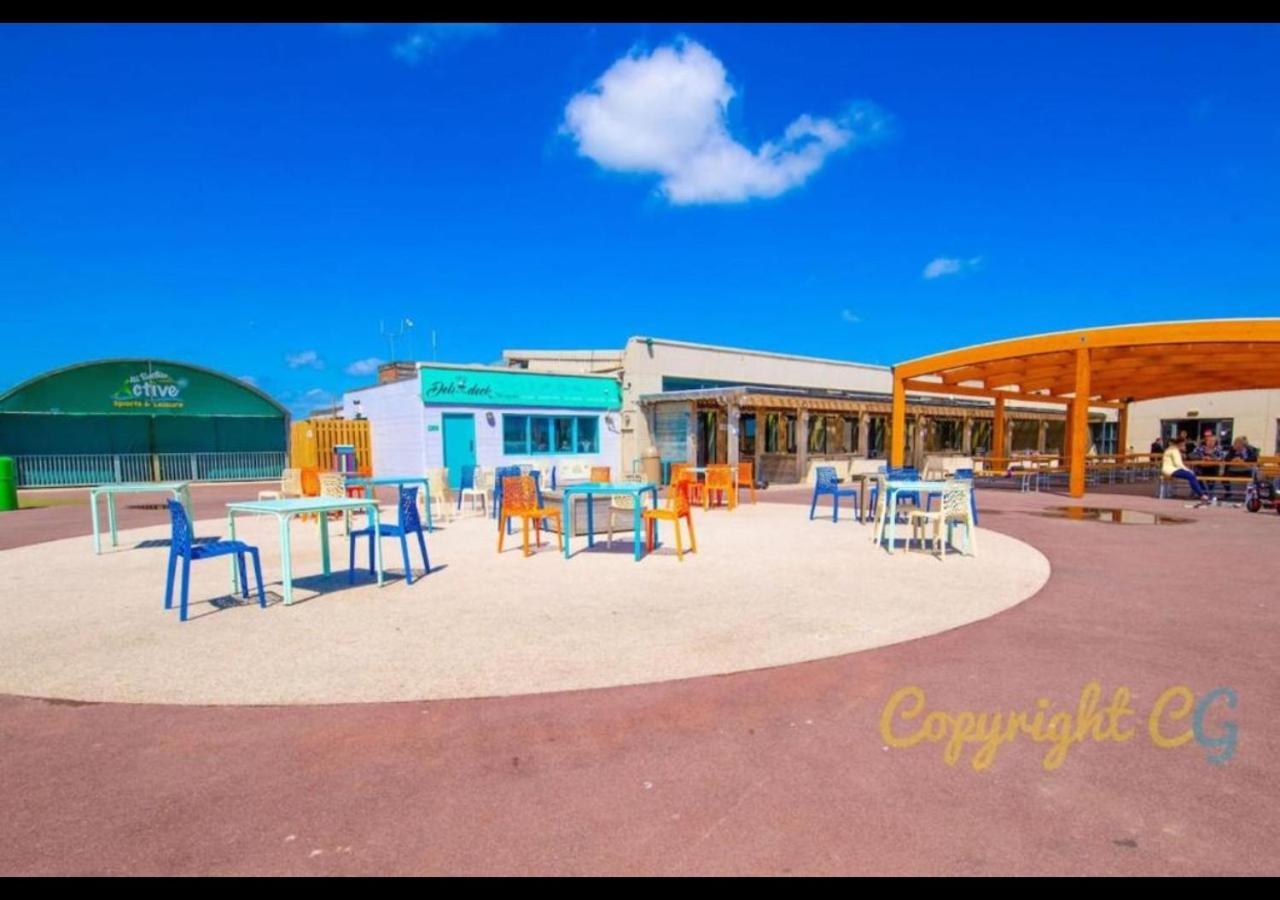 K90 - Chalet - Parkdean Resorts, Camber Sands Dış mekan fotoğraf